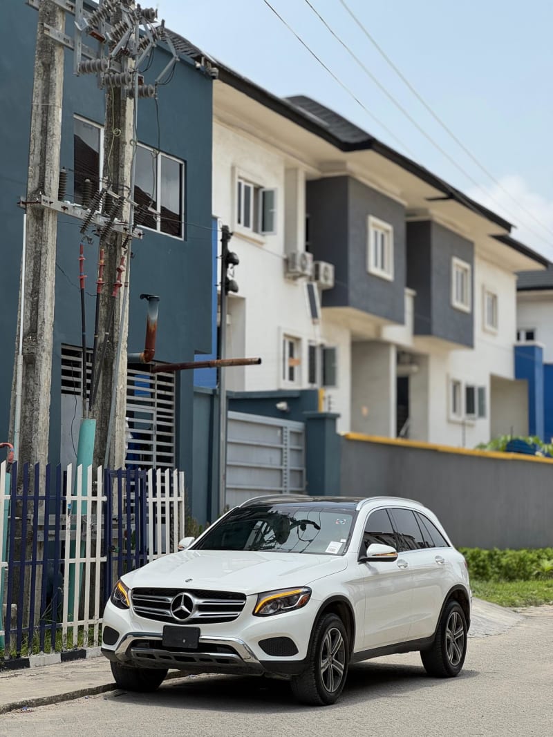 MERCEDES-BENZ MERCEDES-BENZ GLC GLC 300 4MATIC 9G-Tronic Eti Osa