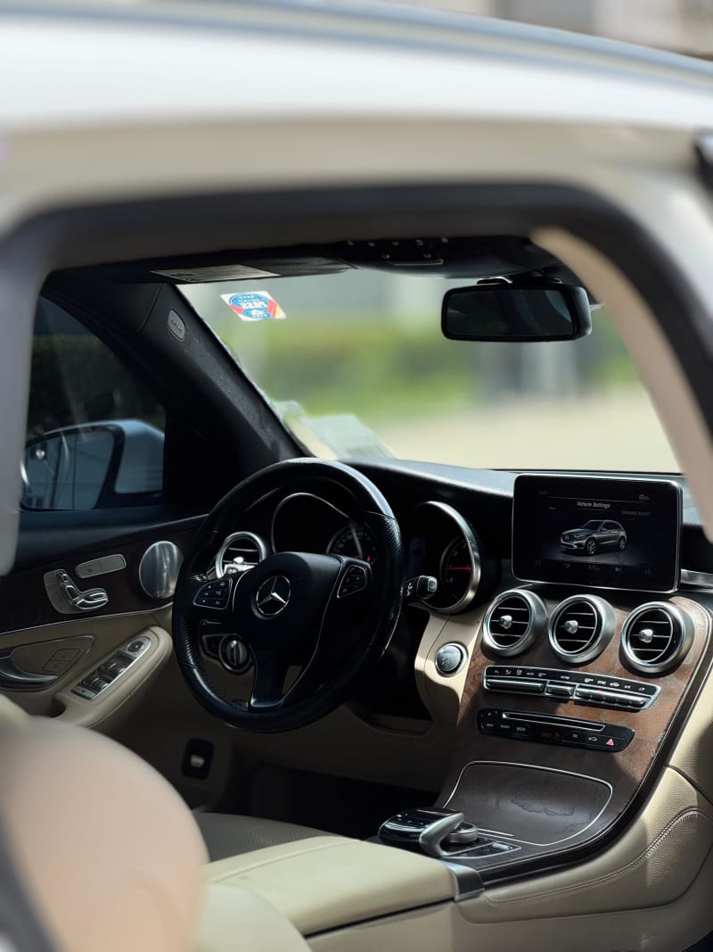 MERCEDES-BENZ MERCEDES-BENZ GLC GLC 300 4MATIC 9G-Tronic Eti Osa