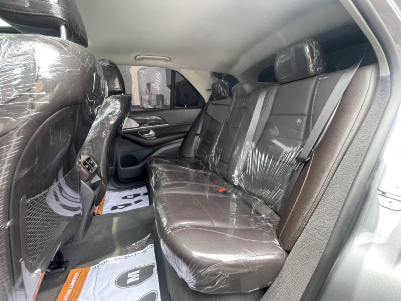 MERCEDES-BENZ MERCEDES-BENZ GLE GLE 350d AMG Line Dsl 4MATIC 9G-Tronic Lagos Island