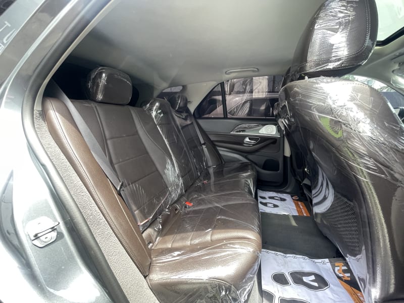 MERCEDES-BENZ MERCEDES-BENZ GLE GLE 350d AMG Line Dsl 4MATIC 9G-Tronic Lagos Island
