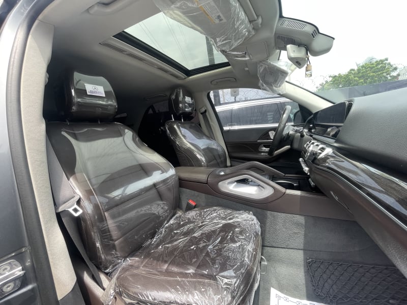 MERCEDES-BENZ MERCEDES-BENZ GLE GLE 350d AMG Line Dsl 4MATIC 9G-Tronic Lagos Island