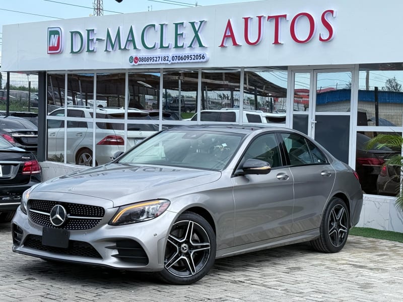 MERCEDES-BENZ MERCEDES-BENZ C-Class C300 4Matic AMG Line Eti Osa