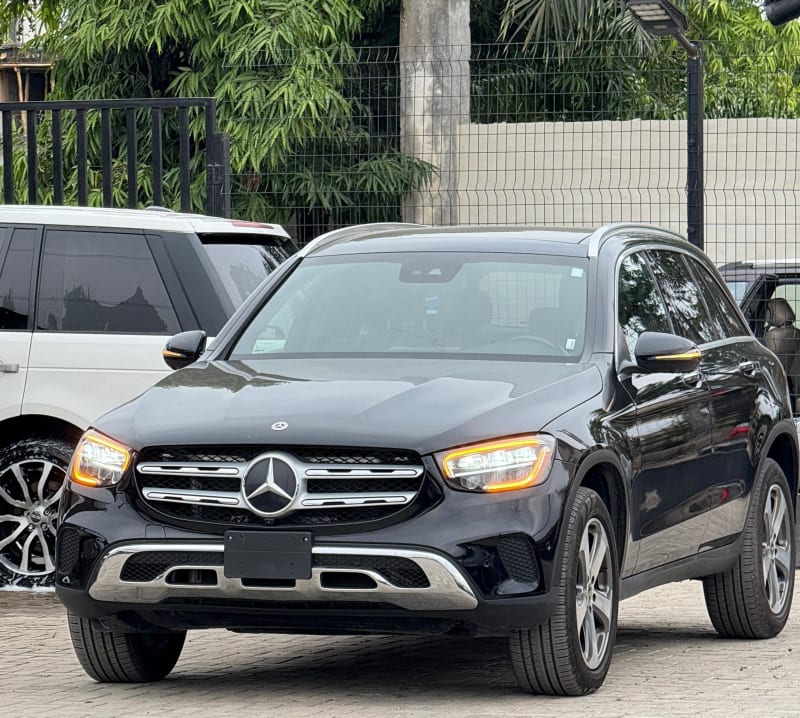 MERCEDES-BENZ MERCEDES-BENZ GLC GLC 300 4MATIC 9G-Tronic Eti Osa