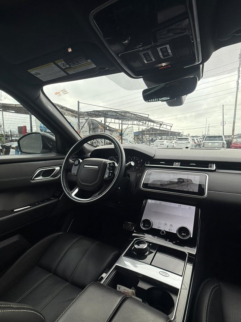 LAND ROVER L-R Range Rover Velar Range Rover Velar 2.0 221kW P300 SE AWD MY19 AT Eti Osa