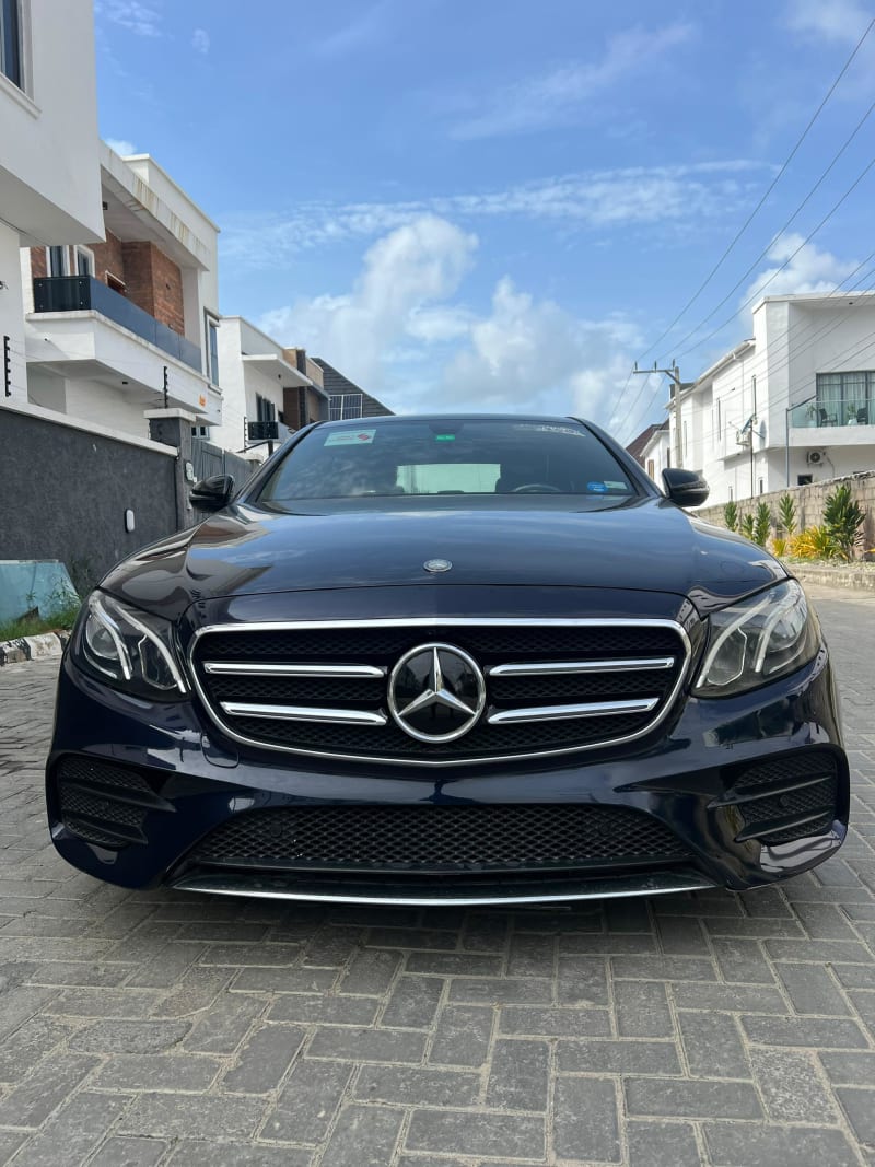 MERCEDES-BENZ MERCEDES-BENZ E-Class E300 Eti Osa