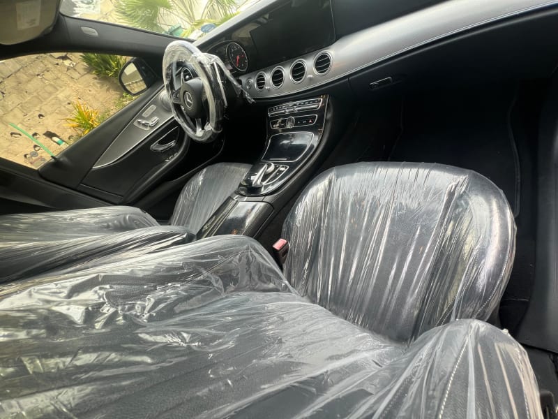 MERCEDES-BENZ MERCEDES-BENZ E-Class E300 Eti Osa