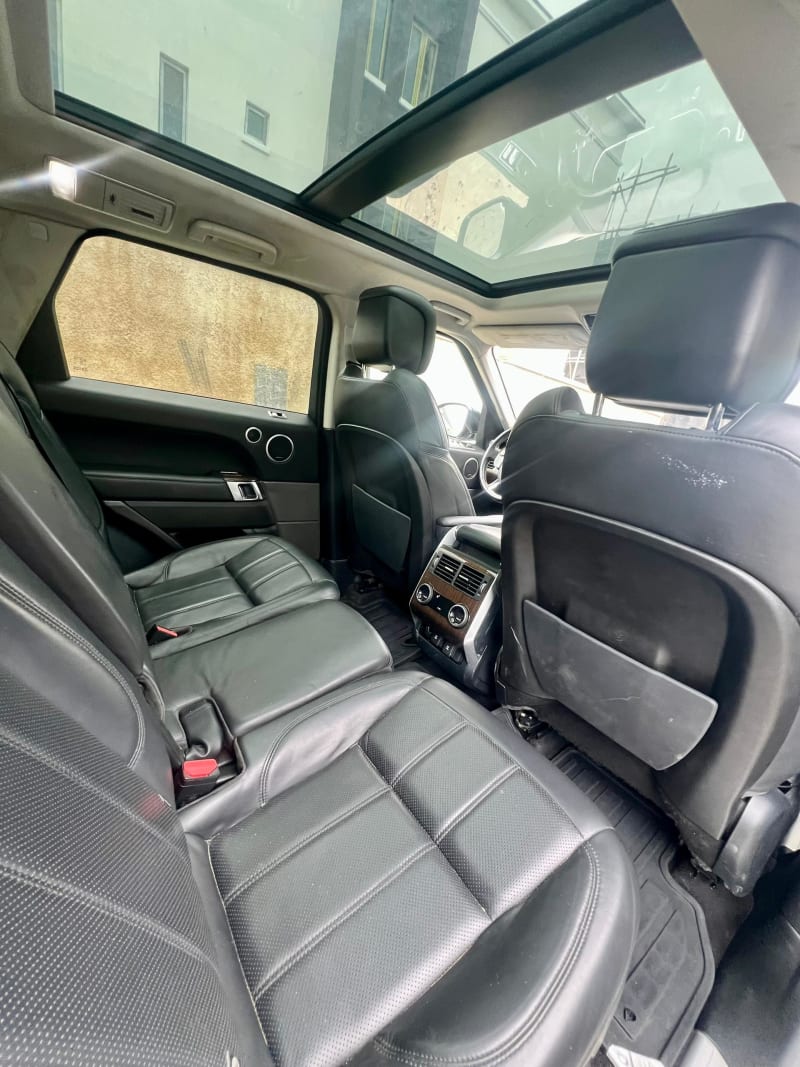 LAND ROVER L-R Range Rover Sport Range Rover Sport 3.0 250kW HSE 4x4 MY18 AT Eti Osa
