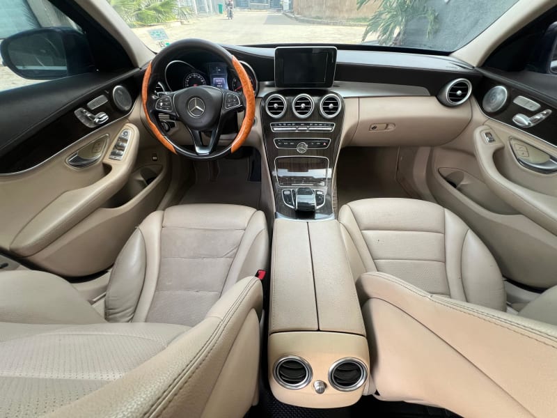 MERCEDES-BENZ MERCEDES-BENZ C-Class C300 Eti Osa