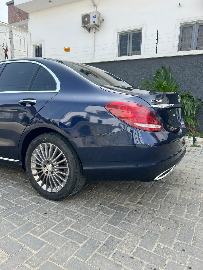 MERCEDES-BENZ MERCEDES-BENZ C-Class C300 Eti Osa