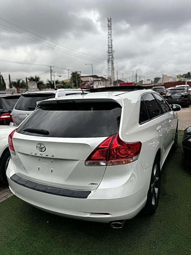 TOYOTA TOYOTA VENZA LE Eti Osa