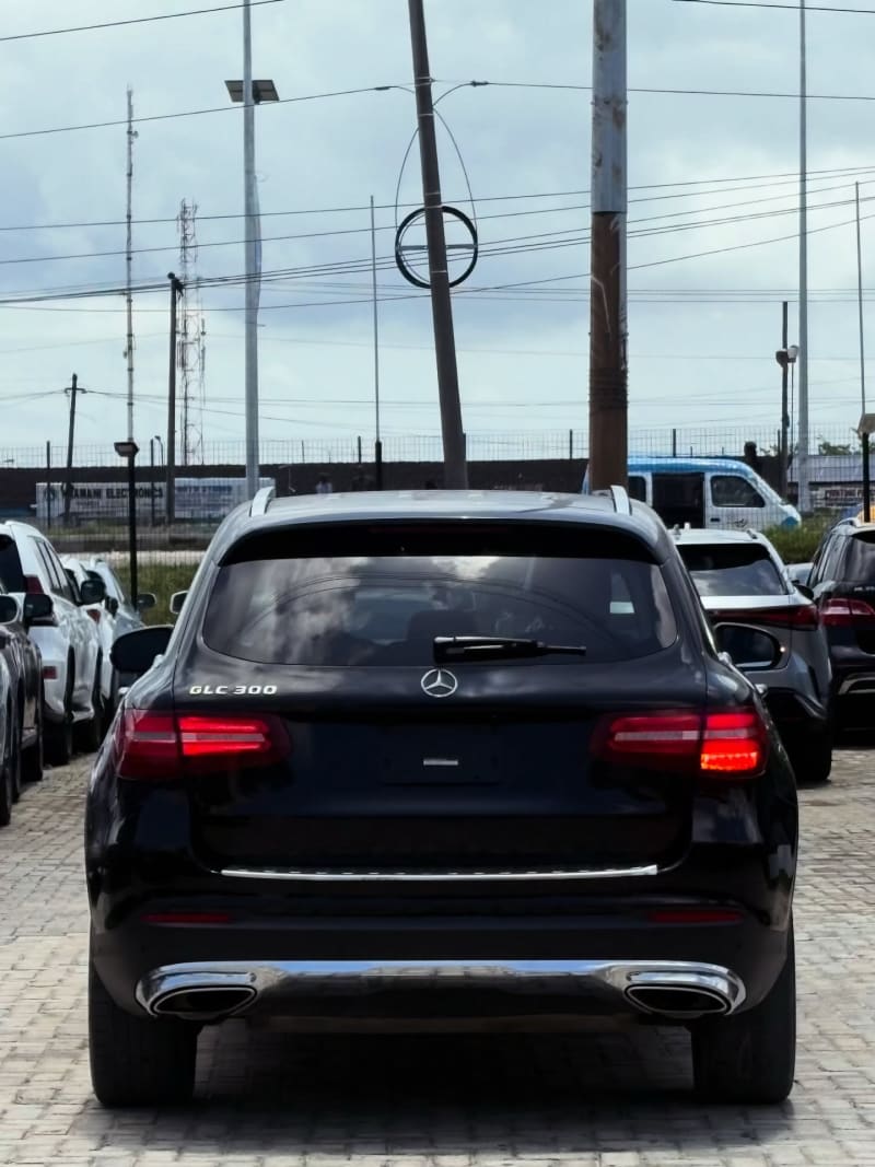MERCEDES-BENZ MERCEDES-BENZ GLC GLC 220d 4MATIC Dsl 9G-Tronic Eti Osa