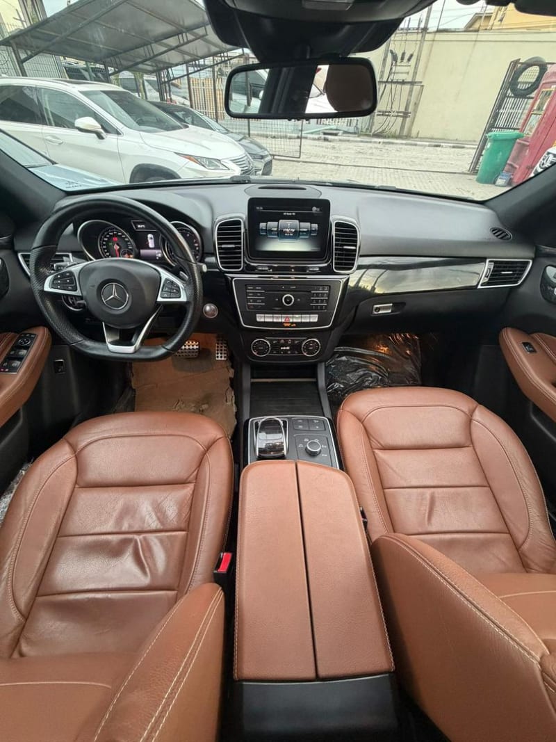 MERCEDES-BENZ MERCEDES-BENZ GLE GLE 400 4MATIC 9G-Tronic Lagos Island