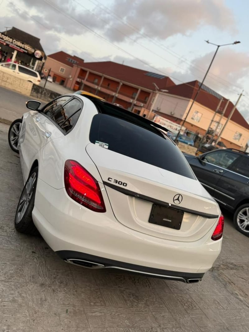 MERCEDES-BENZ MERCEDES-BENZ C-Class C300 Lagos Island