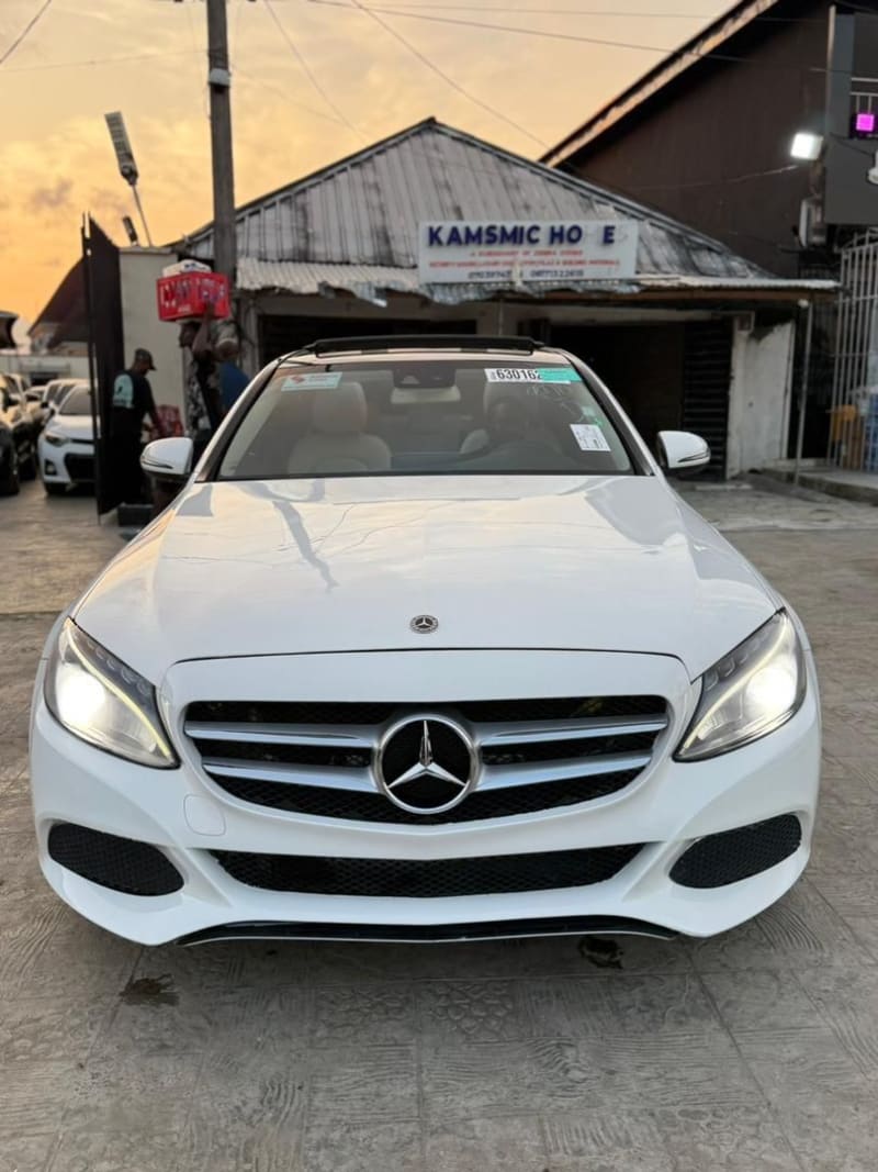 MERCEDES-BENZ MERCEDES-BENZ C-Class C300 Lagos Island