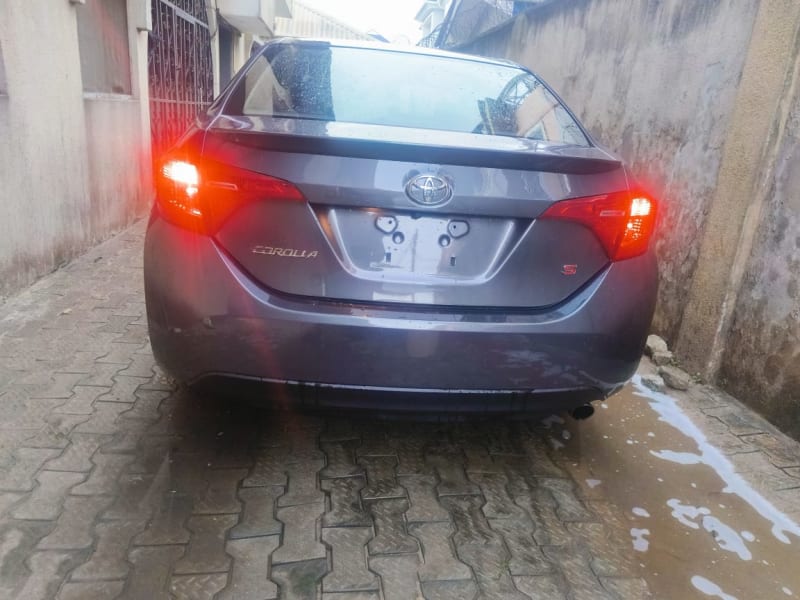 TOYOTA TOYOTA Corolla SE Oshodi-Isolo