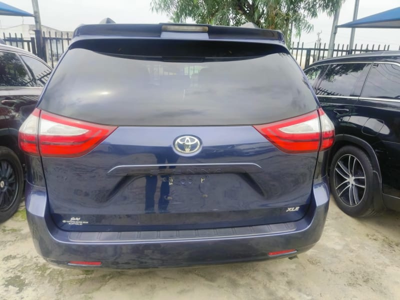 TOYOTA TOYOTA Sienna XLE Oshodi-Isolo