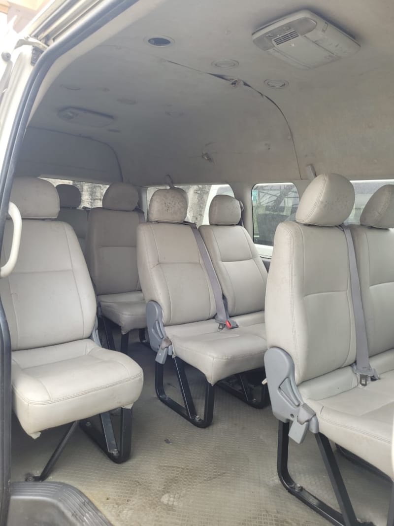 TOYOTA TOYOTA Hi-Ace Hi-Ace 2.2 Super 16 Minibus Oshodi-Isolo
