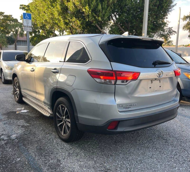 TOYOTA Toyota Highlander XLE Oshodi-Isolo
