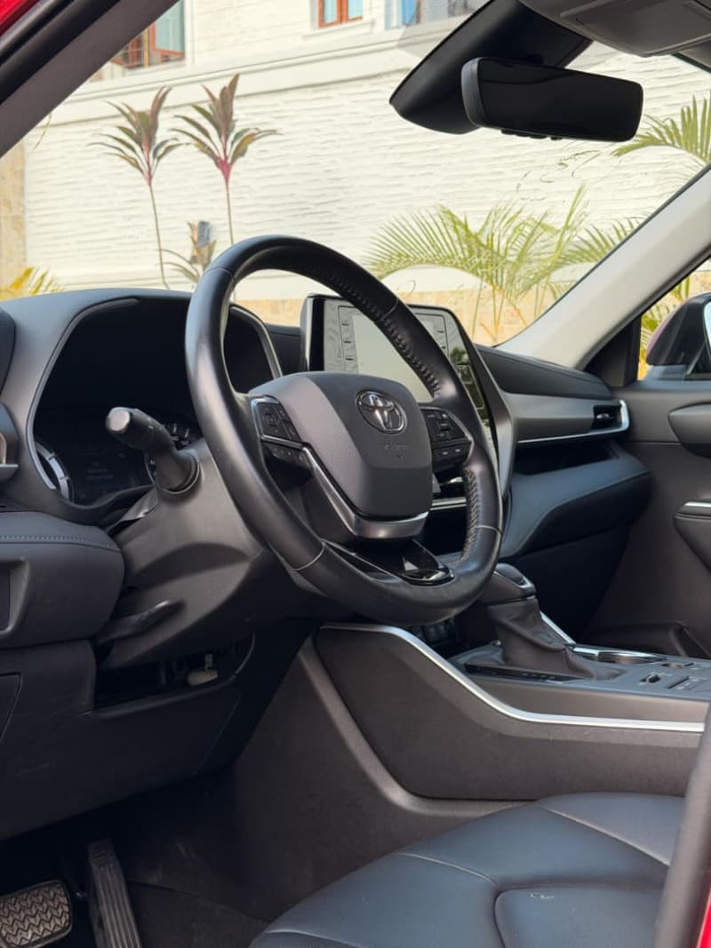 TOYOTA Toyota Highlander XLE Lagos Island