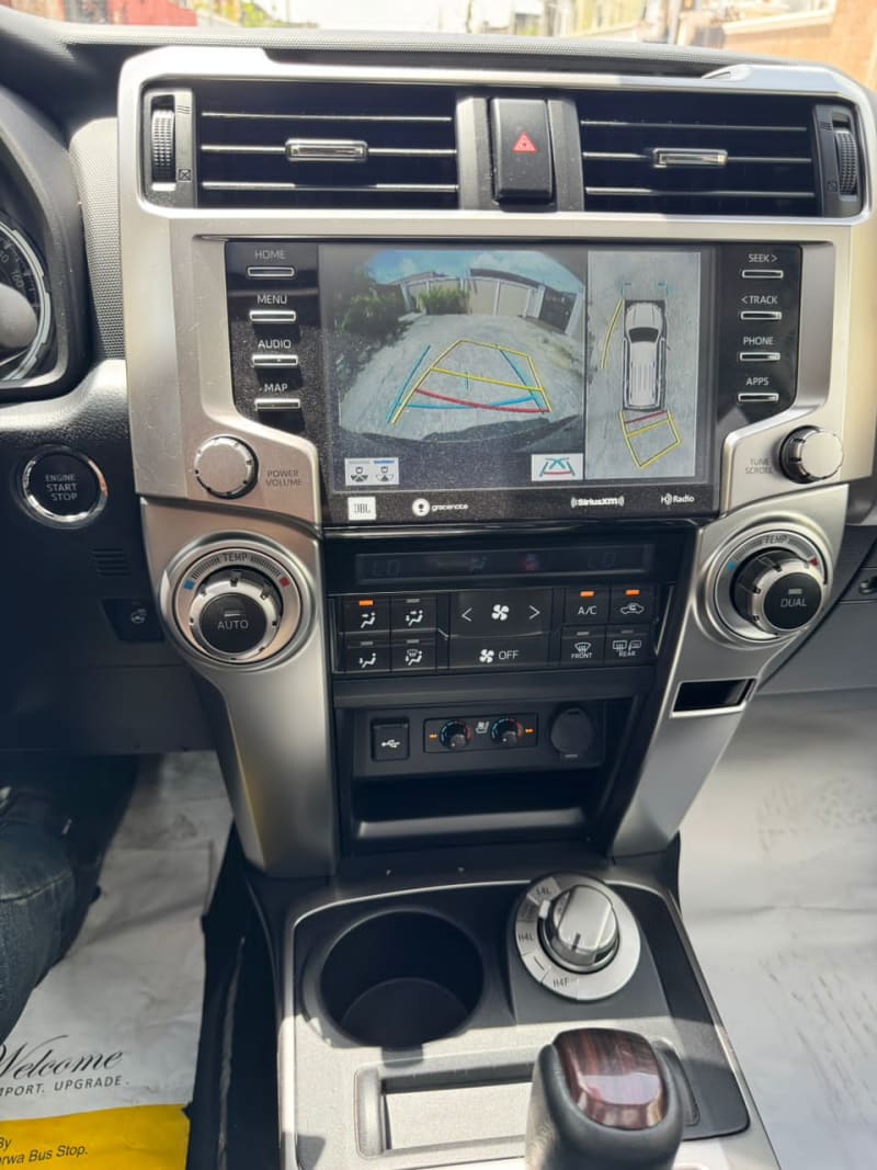 TOYOTA TOYOTA Fortuner Fortuner 2.8 GD-6 VX Bi-Tone 4x4 Dsl AT Oshodi-Isolo