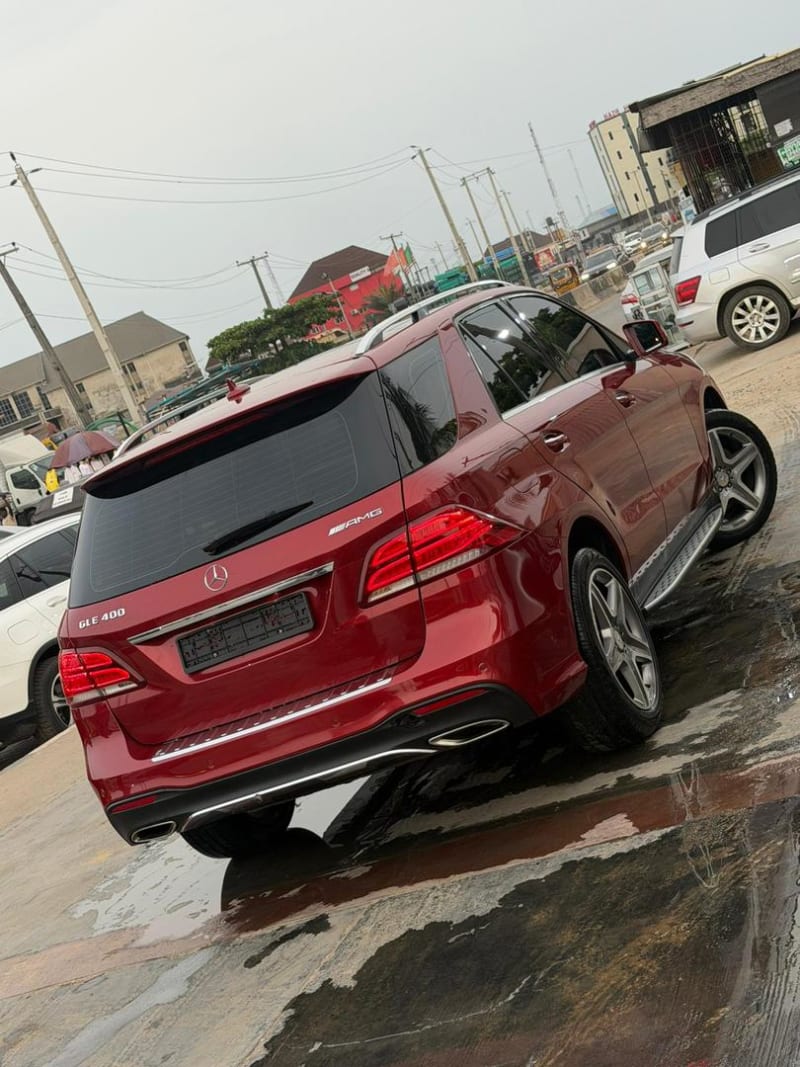 MERCEDES-BENZ MERCEDES-BENZ GLE GLE 400 4MATIC 9G-Tronic Lagos Island