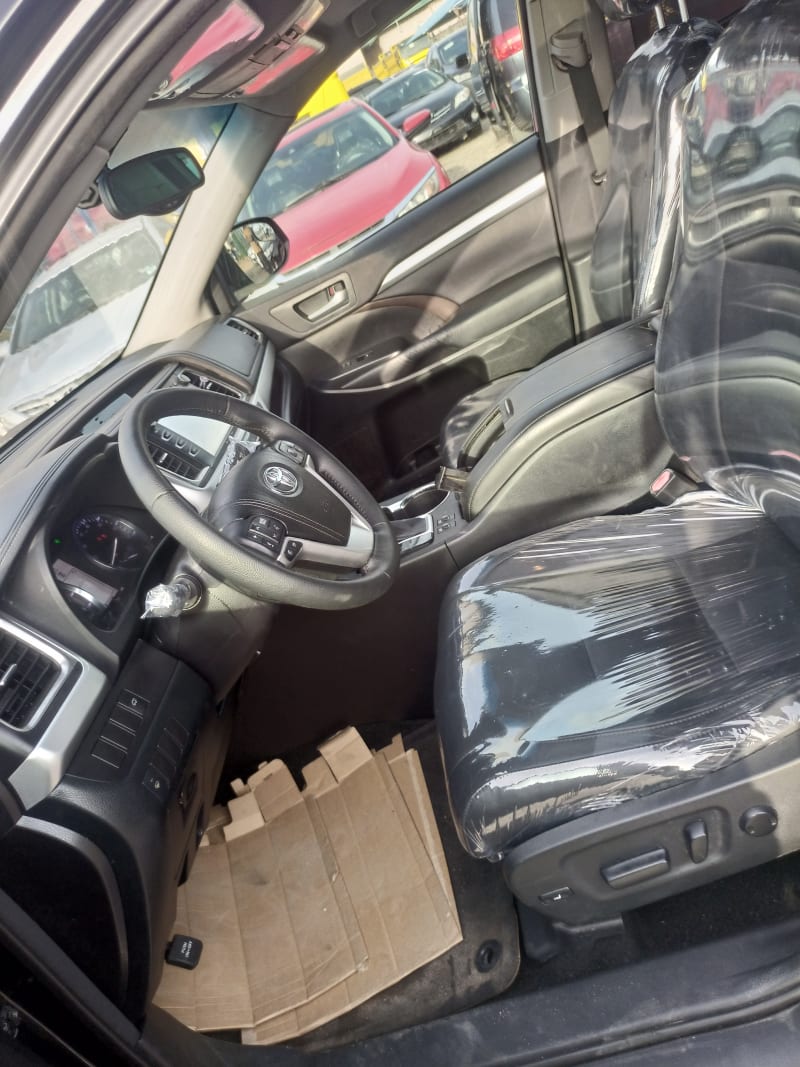 TOYOTA Toyota Highlander XLE Oshodi-Isolo