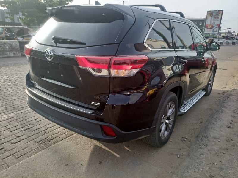 TOYOTA Toyota Highlander XLE Oshodi-Isolo