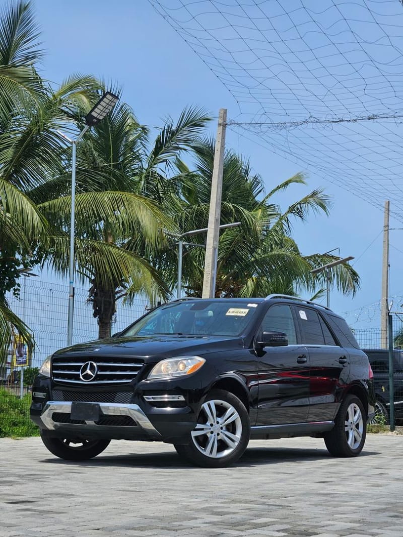 2012 MERCEDES-BENZ MERCEDES-BENZ M-Class ML 350 4x4 AT