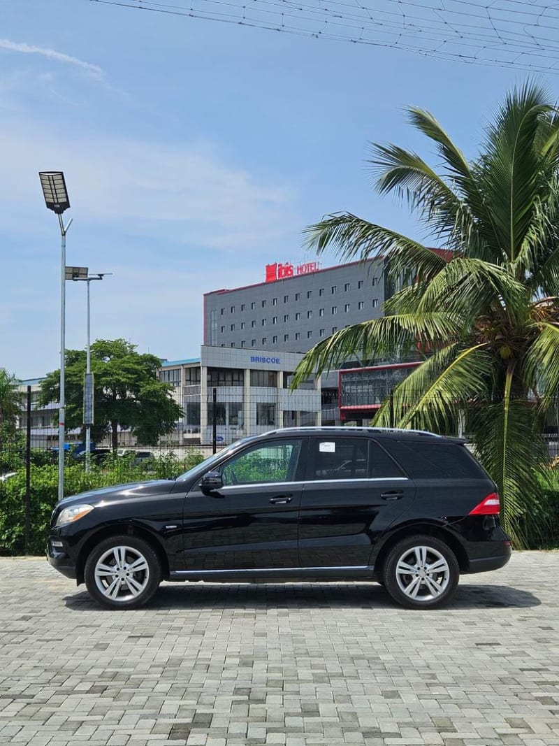MERCEDES-BENZ MERCEDES-BENZ M-Class ML 350 4x4 AT Lagos Island