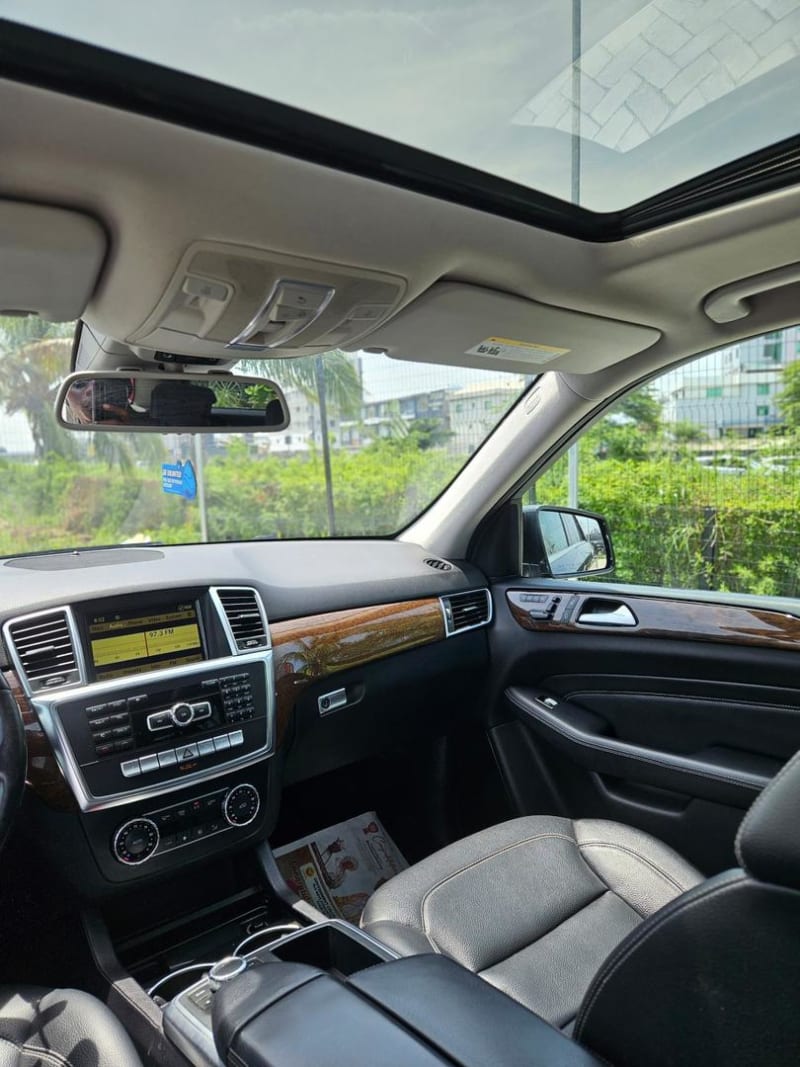 MERCEDES-BENZ MERCEDES-BENZ M-Class ML 350 4x4 AT Lagos Island