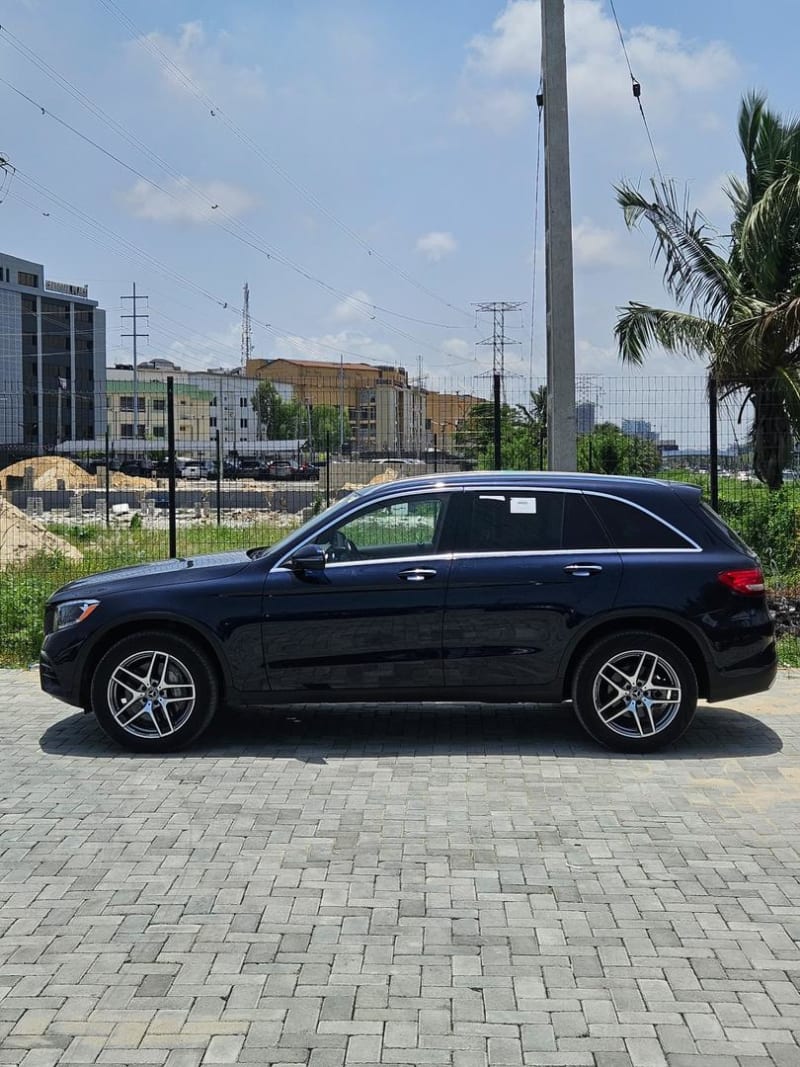 MERCEDES-BENZ MERCEDES-BENZ GLC GLC 300 4MATIC 9G-Tronic Lagos Island