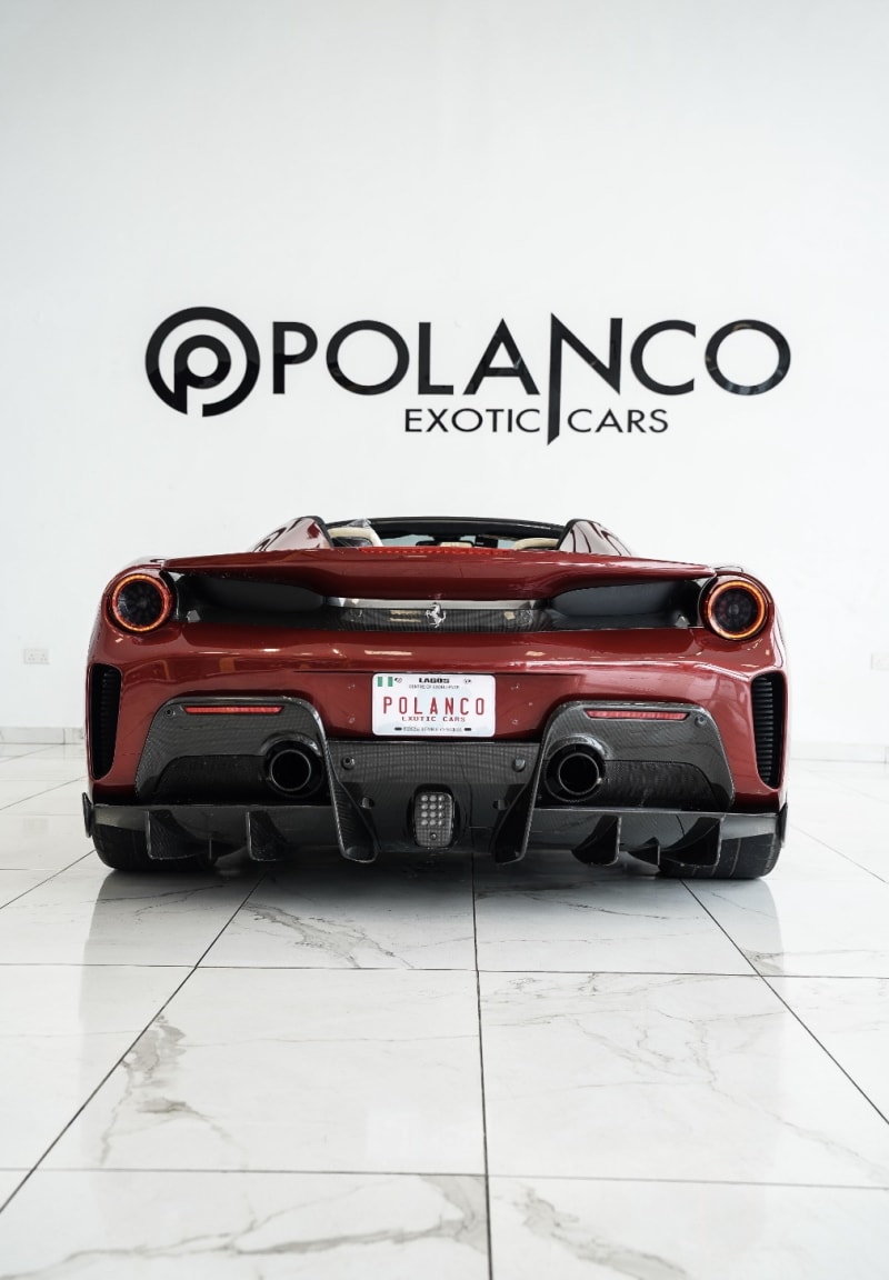 FERRARI FERRARI 488 Pista 488 Pista Spider AT Eti Osa
