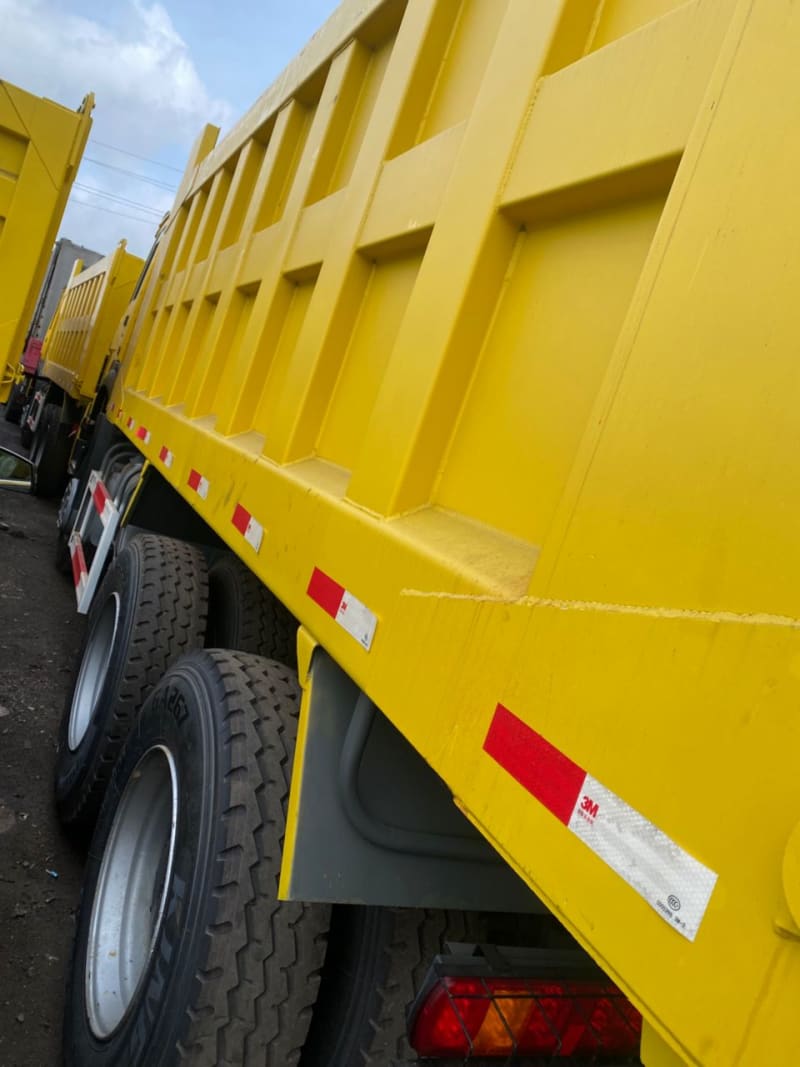 SINOTRUK SINOTRUK XHV 64.300 6x4 EU2 Tipper 15M3 Oshodi-Isolo