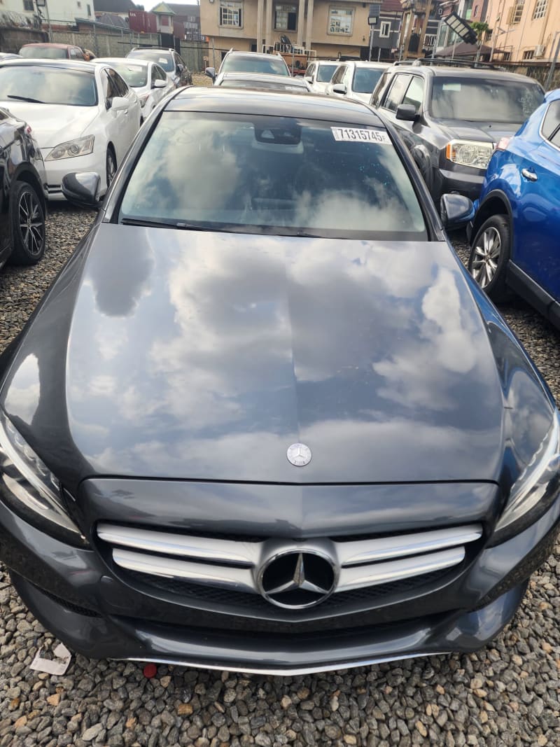 2017 MERCEDES-BENZ MERCEDES-BENZ C-Class C300 4Matic AMG Line