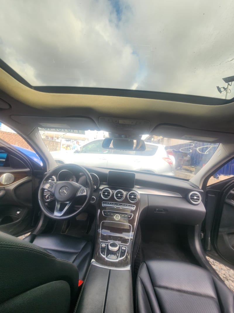 MERCEDES-BENZ MERCEDES-BENZ C-Class C300 4Matic AMG Line Oshodi-Isolo