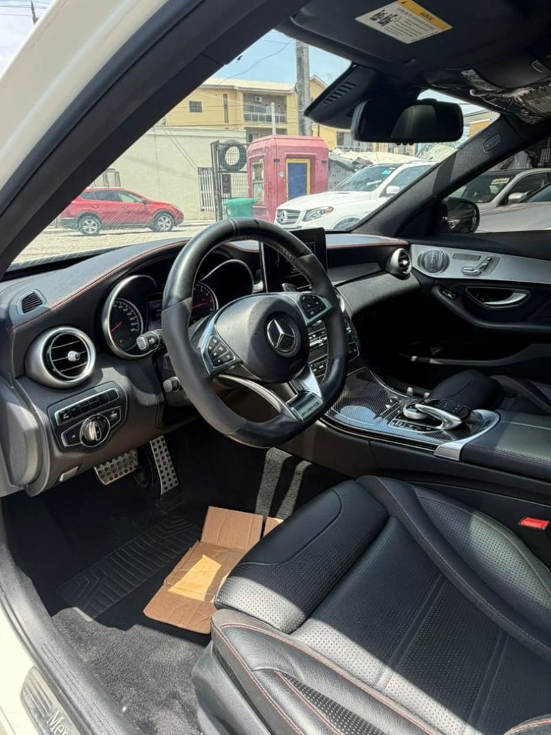 MERCEDES-BENZ MERCEDES-BENZ AMG C AMG C 43 AMG Line 4MATIC 9G-Tronic Lagos Island