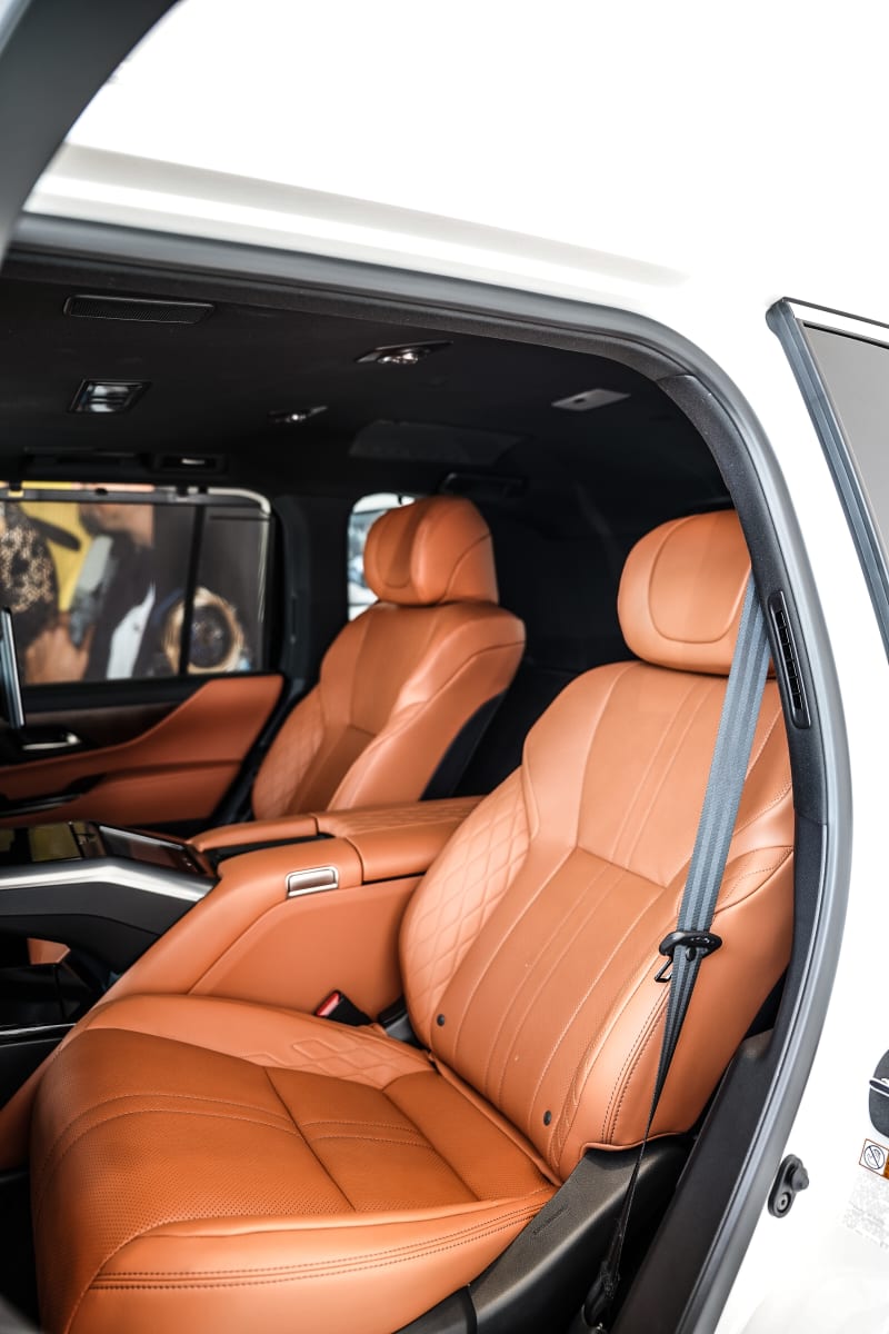LEXUS LEXUS LX 700h Ultra Luxury Eti Osa