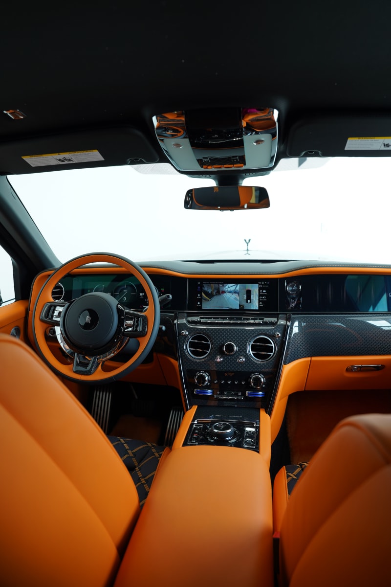 ROLLS-ROYCE RR Cullinan Cullinan 6.8T Black Badge V12 AWD AT Eti Osa