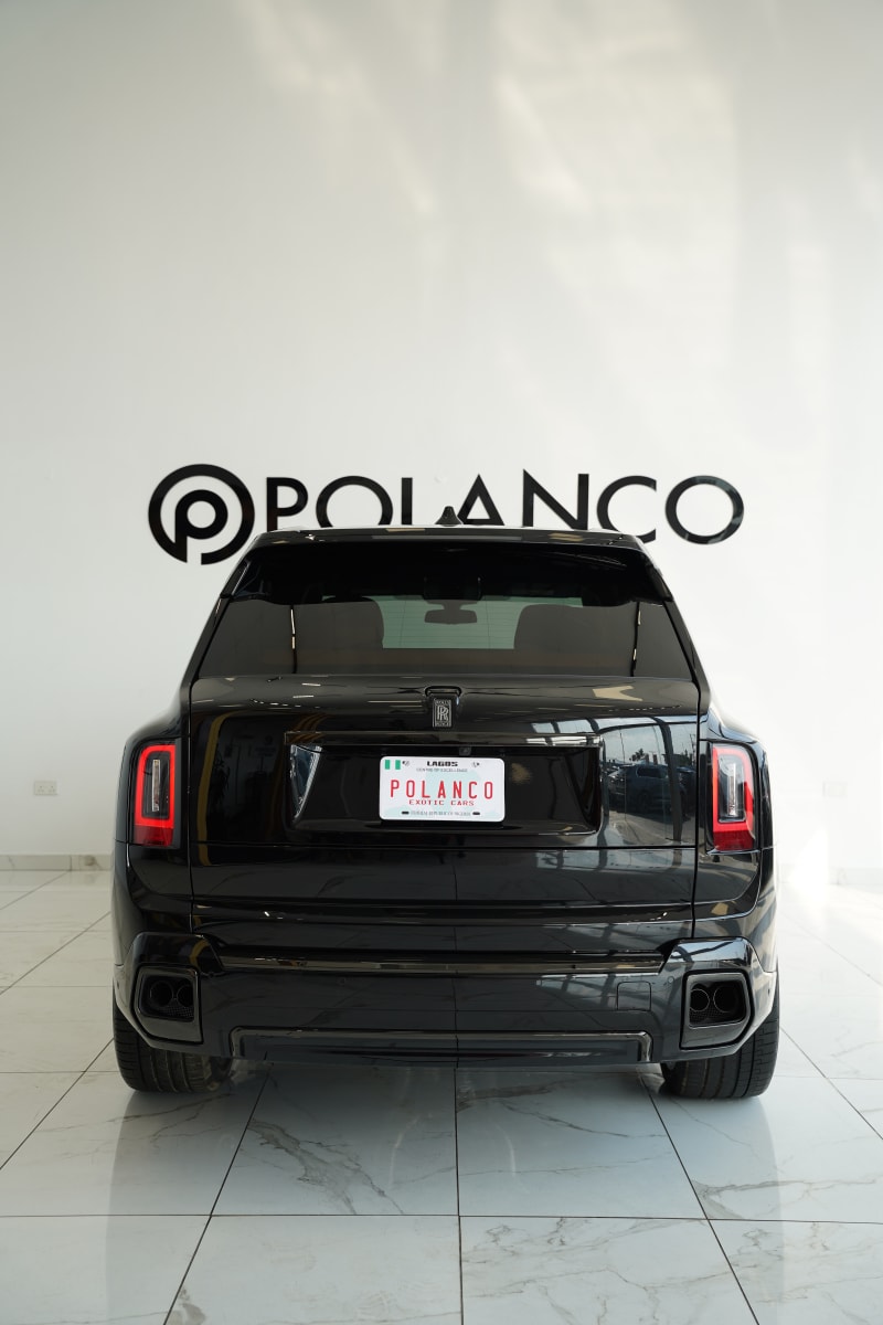 ROLLS-ROYCE RR Cullinan Cullinan 6.8T Black Badge V12 AWD AT Eti Osa