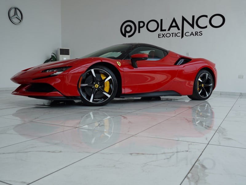 FERRARI FERRARI SF90 SF90 Spider V8 AWD PHEV Coupe AT Eti Osa