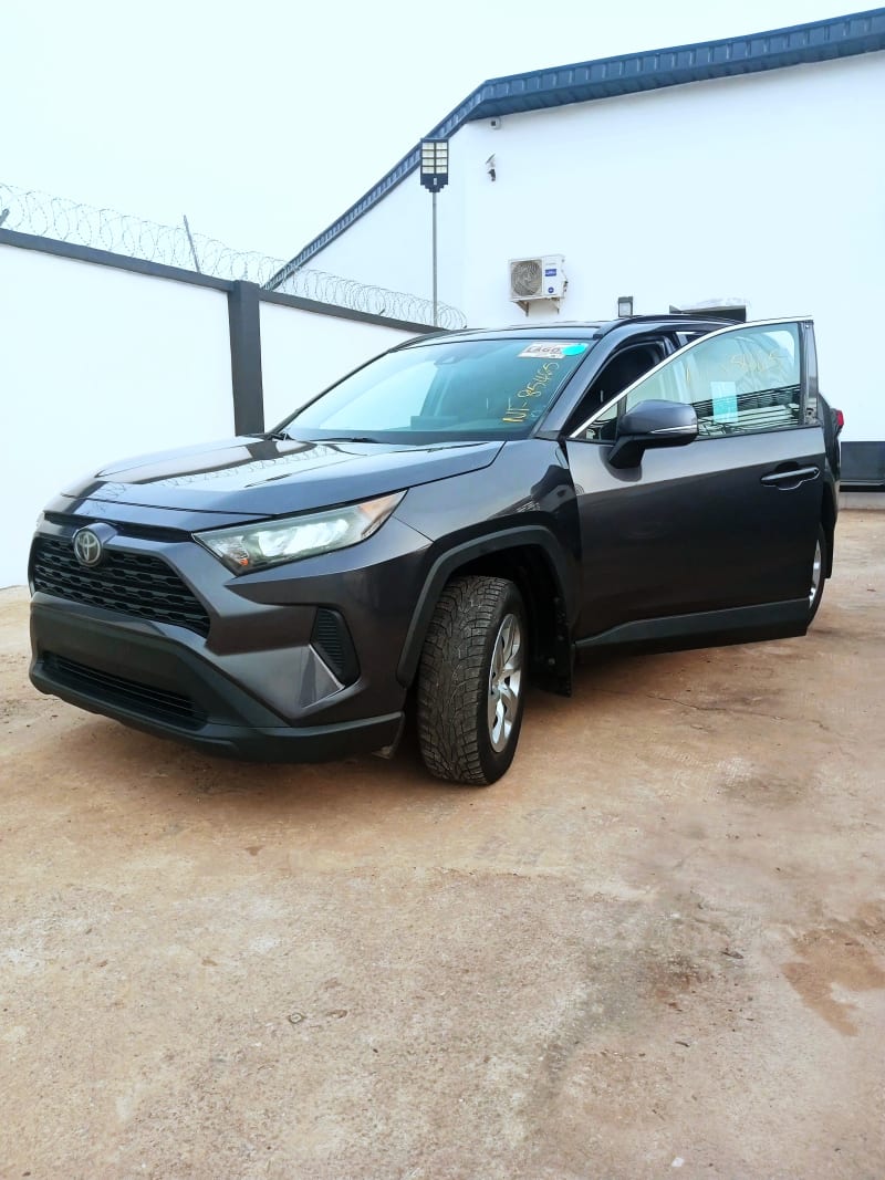 TOYOTA Toyota RAV4 LE Ibadan North