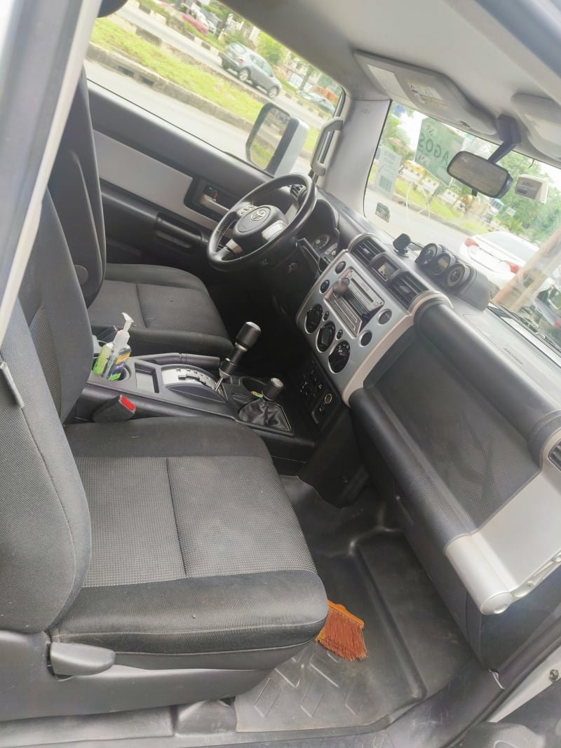 TOYOTA TOYOTA FJ Cruiser FJ Cruiser 4.0 4x4 Desert Cruiser AT Oshodi-Isolo