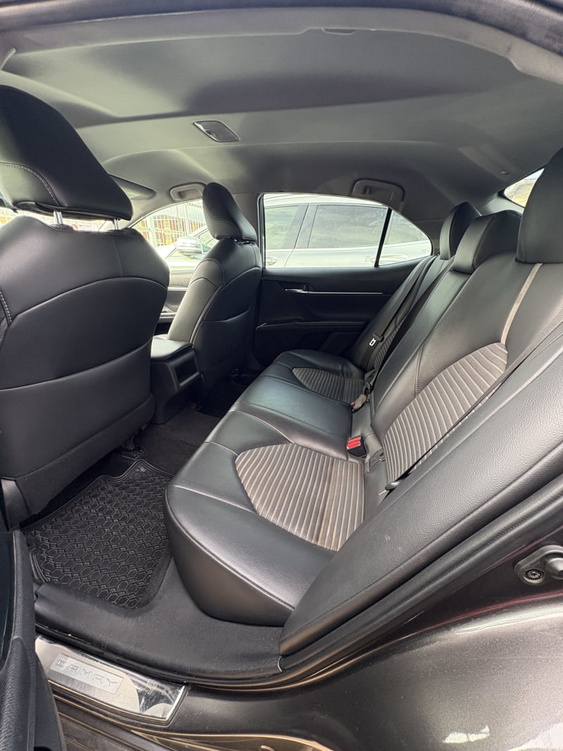 TOYOTA Camry SE Oshodi-Isolo
