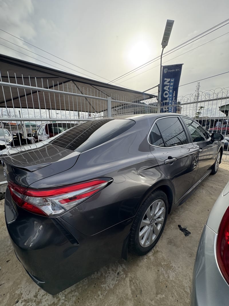 TOYOTA Camry SE Oshodi-Isolo