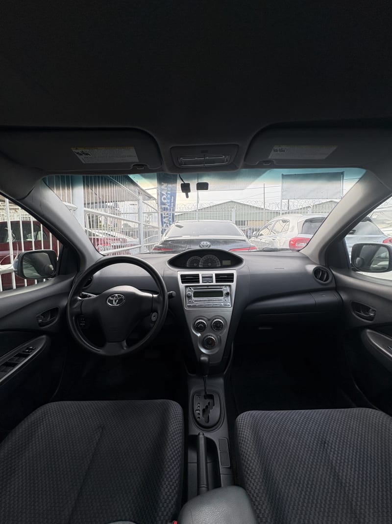 TOYOTA Yaris LE Oshodi-Isolo