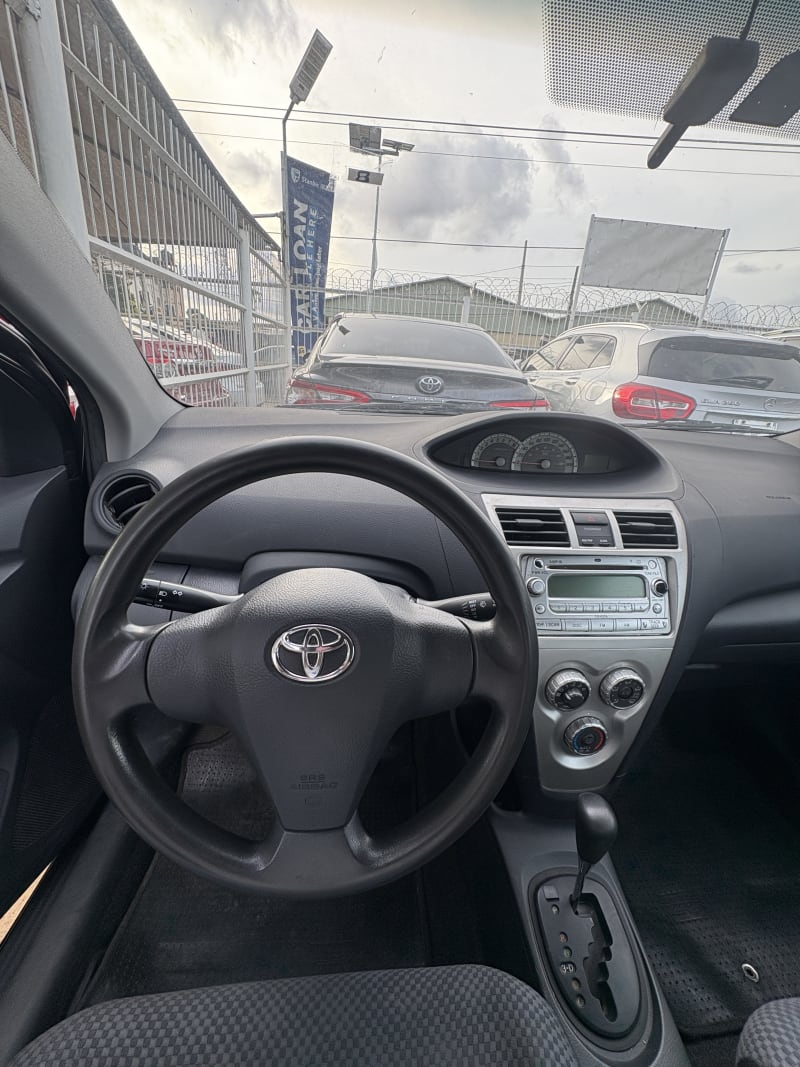 TOYOTA Yaris LE Oshodi-Isolo