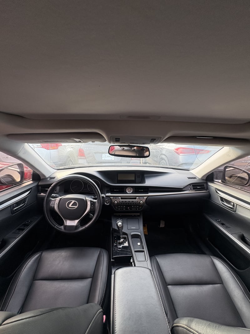 LEXUS ES 350 Base Oshodi-Isolo