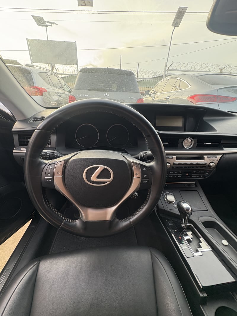 LEXUS ES 350 Base Oshodi-Isolo