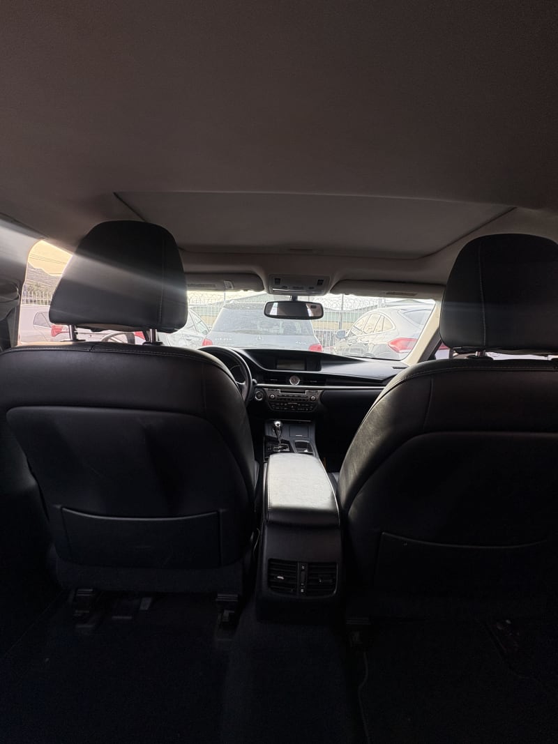 LEXUS ES 350 Base Oshodi-Isolo