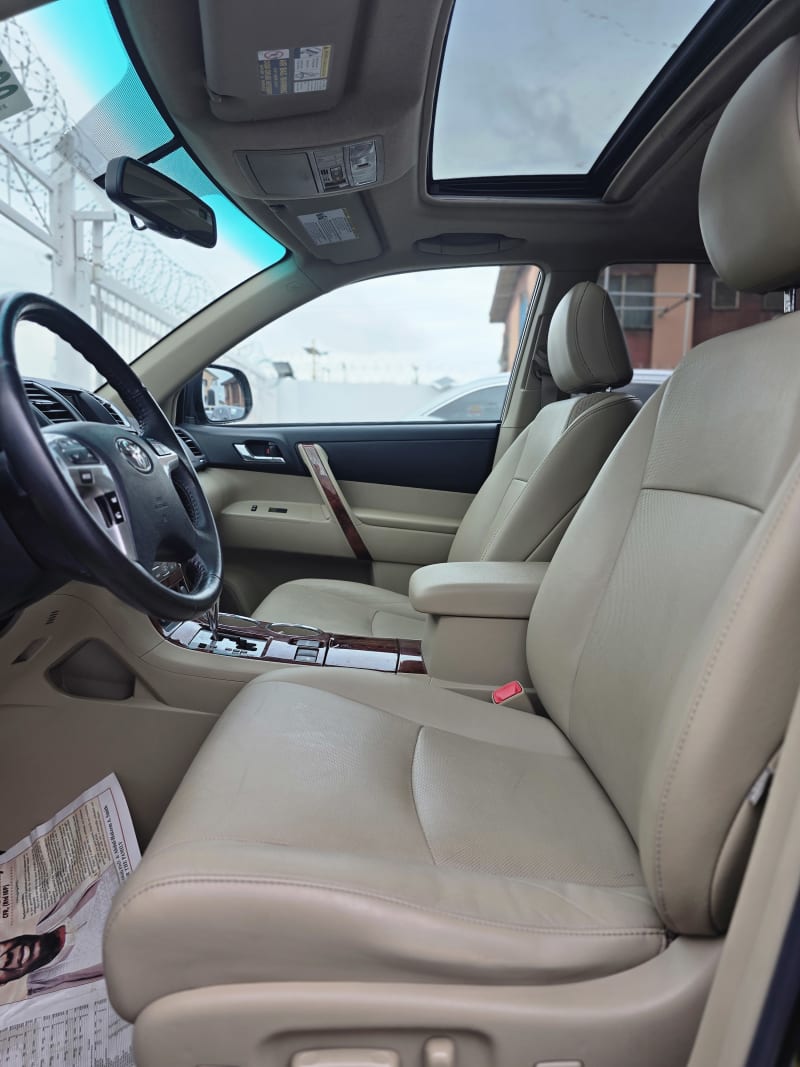 TOYOTA Highlander Limited Oshodi-Isolo